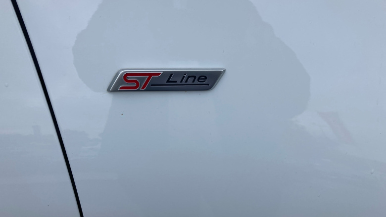 Ford Puma 1.0 EcoBoost Hybrid mHEV ST-Line 5dr Petrol Hatchback